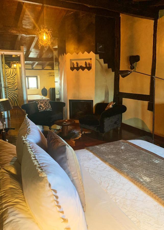 Hotel Boutique Valle De Oca Villanasur-Río de Oca エクステリア 写真