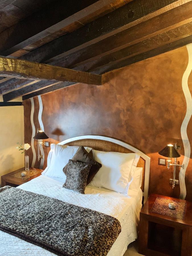 Hotel Boutique Valle De Oca Villanasur-Río de Oca エクステリア 写真