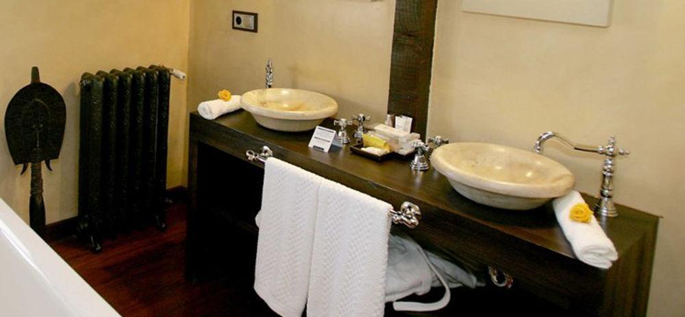 Hotel Boutique Valle De Oca Villanasur-Río de Oca エクステリア 写真