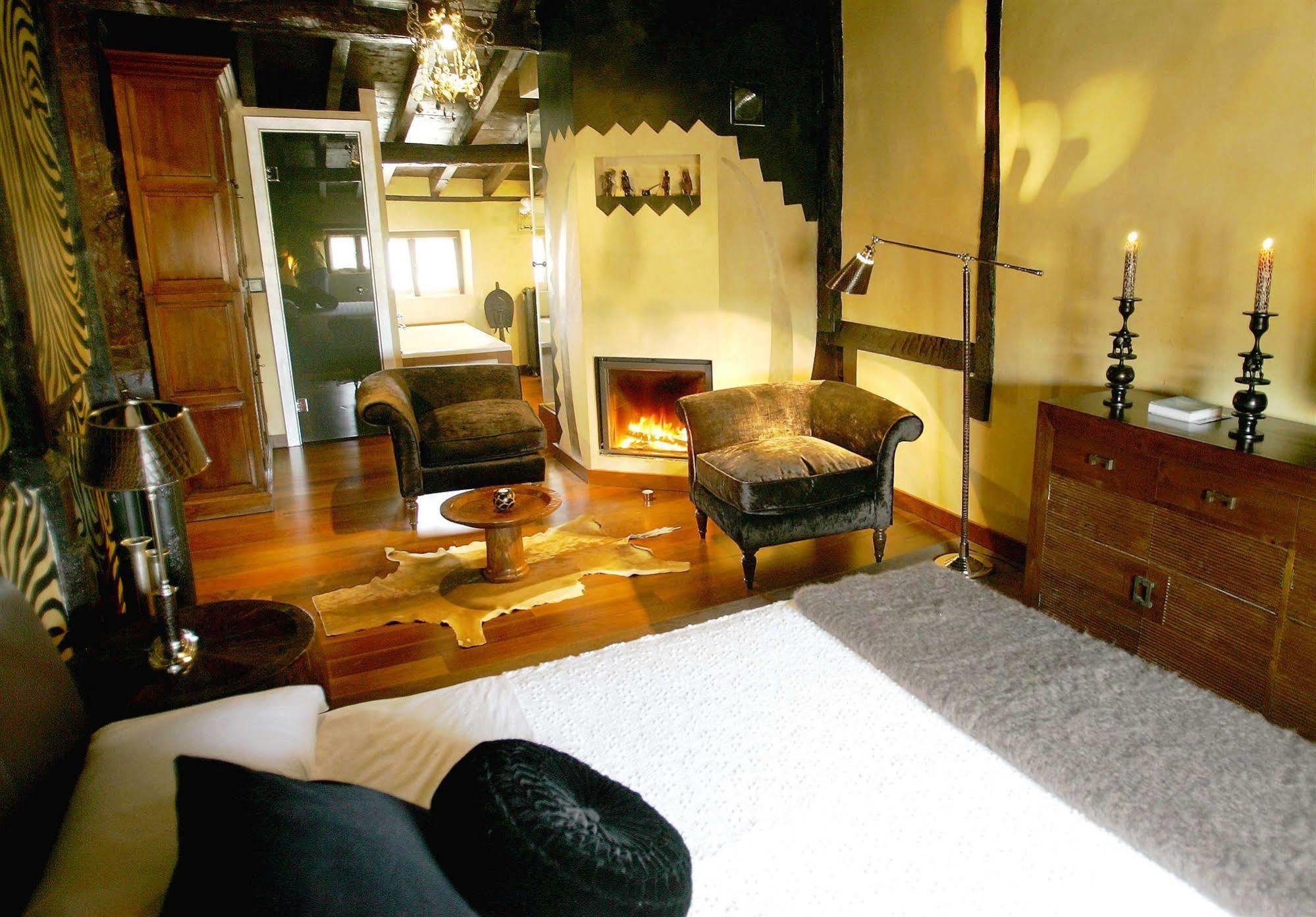Hotel Boutique Valle De Oca Villanasur-Río de Oca エクステリア 写真