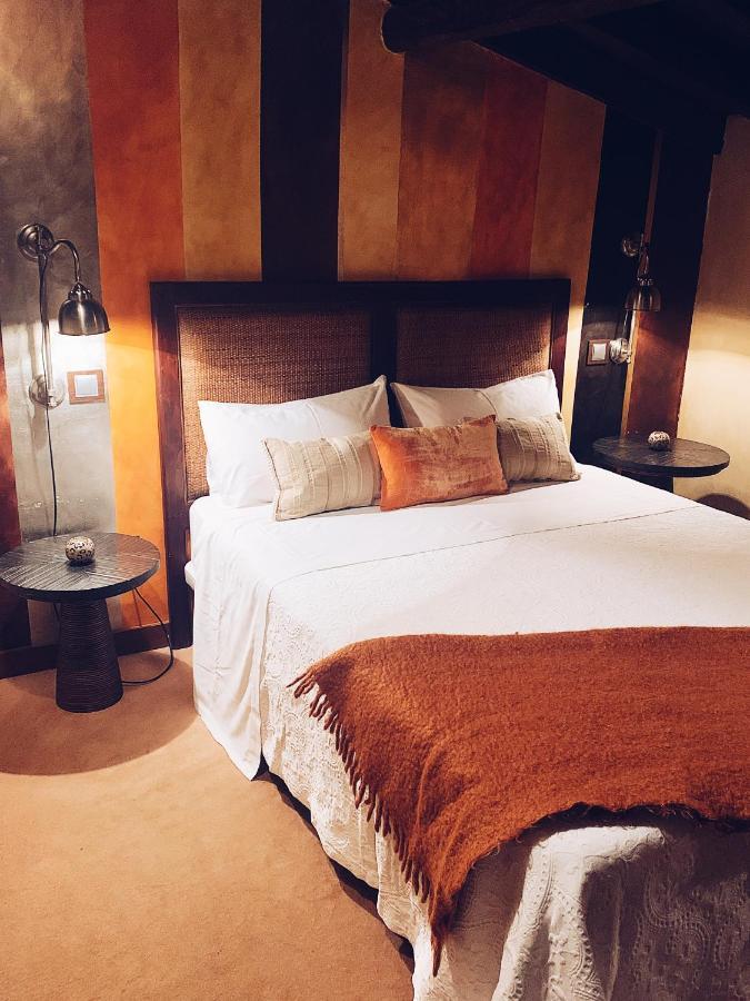 Hotel Boutique Valle De Oca Villanasur-Río de Oca エクステリア 写真